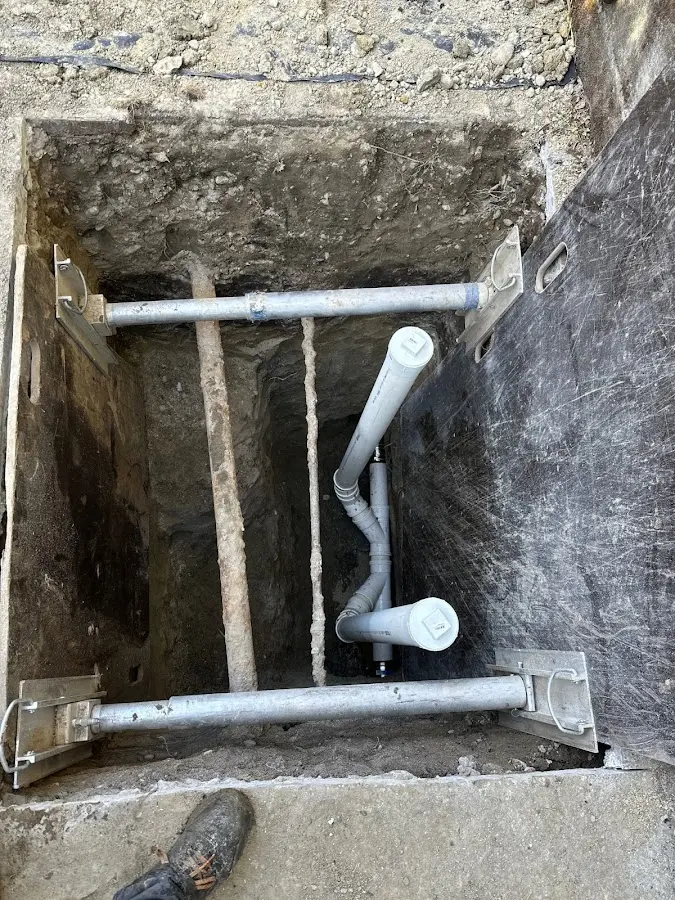 Experienced plumber completing Gas Line Repair work in New Boston